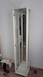 Wit glazen vitrine kast, Huis en Inrichting, Kasten | Vitrinekasten, Ophalen, Gebruikt, 25 tot 50 cm, Minder dan 50 cm