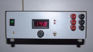 Voeding Regelbaar 7,3 Volt T/M 15 Volt beschikbaar voor biedingen