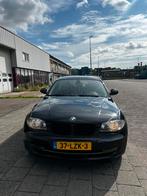 BMW 1-Serie 2.0 116I 5DR 2010 Zwart, Auto's, BMW, 1-Serie, 65 €/maand, 1995 cc, Zwart