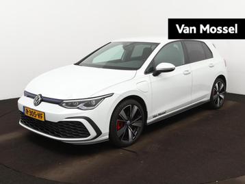 Volkswagen Golf GTE 1.4 eHybrid 245pk DSG | Navigatie | Sfee beschikbaar voor biedingen