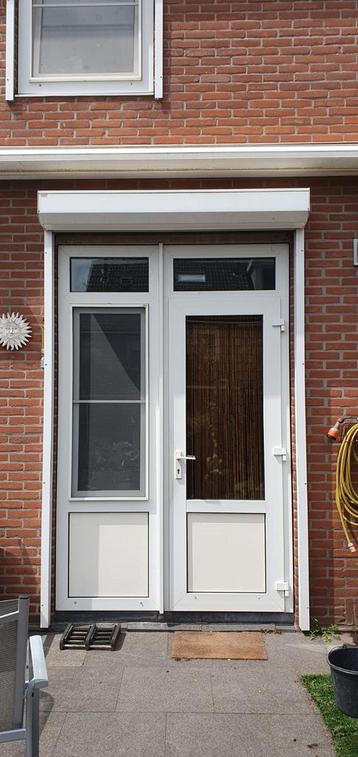 Gratis deur beschikbaar voor biedingen