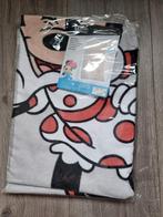 Mooie handdoek Minnie Mouse, maat 70x140, Nieuw (FK6), Ophalen of Verzenden, Nieuw, Handdoek