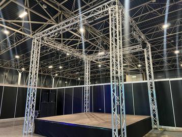 Truss carre beschikbaar voor biedingen