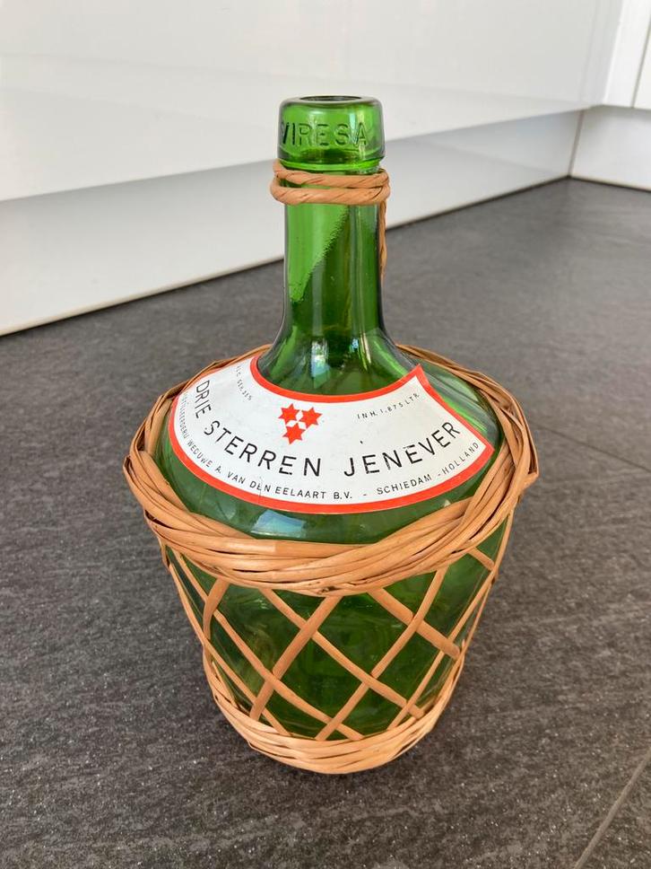 Vintage oude Viresa gistfles groen glas jenever Schiedam, Antiek en Kunst, Curiosa en Brocante, Ophalen of Verzenden