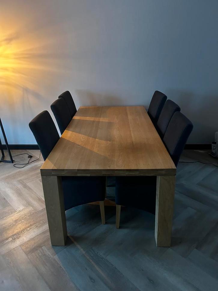 Massief eiken eetkamer tafel + 6 stoelen, Huis en Inrichting, Complete eetkamers, Gebruikt, 6 tot 8 stoelen, Ophalen