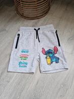 Leuke Stitch korte broek - Maat 110, Broek, Ophalen of Verzenden, Zo goed als nieuw, Primark