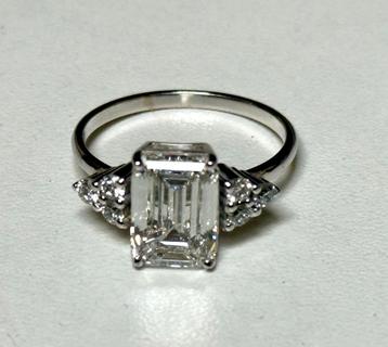 Gouden ring met diamant totaal 3.38ct!! IGI certif NIEUW!! beschikbaar voor biedingen