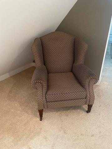 Royale, degelijke oorfauteuile