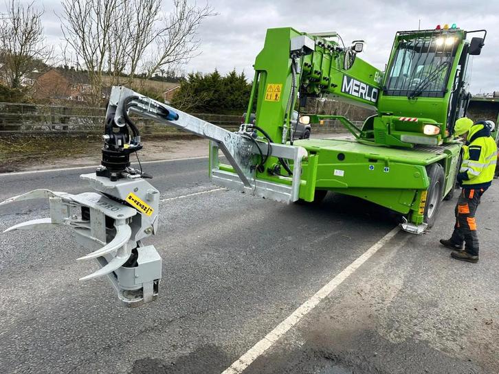 Hypro Houtklem-Grijpers-tangen-Klem met zaag 60cm te zagen!, Zakelijke goederen, Machines en Bouw | Onderdelen