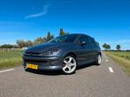 Peugeot 206 1.4 16V XS, Voorwielaandrijving, 1360 cc, Zwart, 4 cilinders