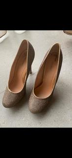Hoge dames schoenen, Overige kleuren, Ophalen of Verzenden, Zo goed als nieuw, Schoenen met hoge hakken