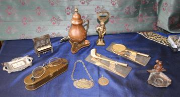 Metalen souvenirs koper en messing beschikbaar voor biedingen