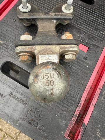 Trekhaak beschikbaar voor biedingen