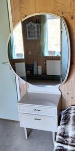 Kastje met 3 delige spiegel Kaptafel, Ophalen, 50 tot 100 cm, Zo goed als nieuw, Minder dan 100 cm