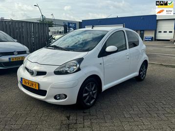 Toyota Aygo 1.0-12V Dynamic Navigator Airco 5Drs beschikbaar voor biedingen