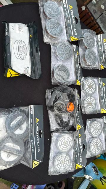 Delta maskers/filters  beschikbaar voor biedingen