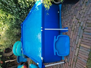 INTEX ZWEMBAD afm 200 cm breed  300 lang cm & 75 cm hoog beschikbaar voor biedingen