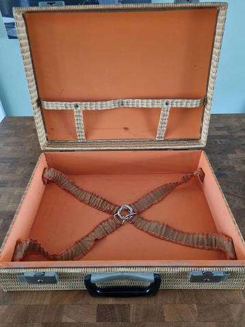 Vintage Picknick Koffer - Riet - 44x34x11 cm beschikbaar voor biedingen