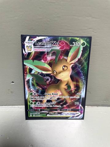 Leafeon Vmax 008 beschikbaar voor biedingen