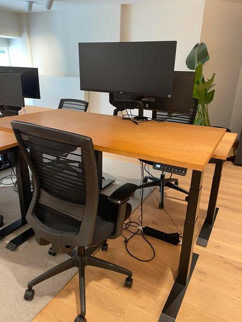 Zit / sta bureau z.g.a.n., Huis en Inrichting, Bureaus, Zo goed als nieuw, Ophalen of Verzenden