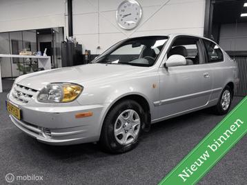 Hyundai Accent 1.3i Active AUTOMAAT / AIRCO / 1e EIGENAAR beschikbaar voor biedingen