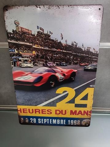 Vintage Le Mans 1968 Metalen Poster beschikbaar voor biedingen