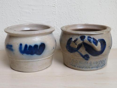 Keulse potten, 2 stuks. Een exemplaar met tekst MARGARINE, Antiek en Kunst, Curiosa en Brocante, Ophalen of Verzenden
