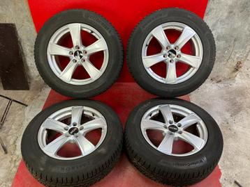 Winterbanden Volkswagen Tiguan 215/65R17 Continental beschikbaar voor biedingen