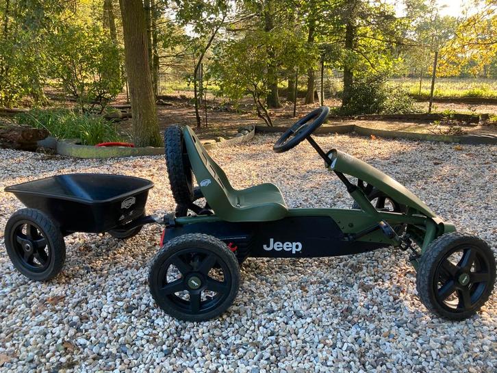 BERG skelter Jeep Adventure Pedel go-cart + aanhanger, Kinderen en Baby's, Speelgoed | Buiten | Skelters, Zo goed als nieuw, Berg