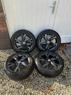 17 inch winterbanden Skoda Octavia IV Lyra 205 55 17, Auto-onderdelen, Banden en Velgen, Ophalen, Gebruikt, Banden en Velgen, 17 inch