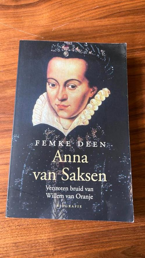 Femke Deen - Anna van Saksen, Boeken, Biografieën, Zo goed als nieuw, Ophalen of Verzenden