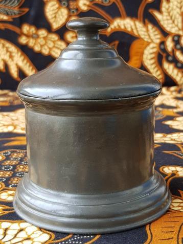 Mooie antieke Engelse theebus van James Dixon & Sons 11 cm. beschikbaar voor biedingen