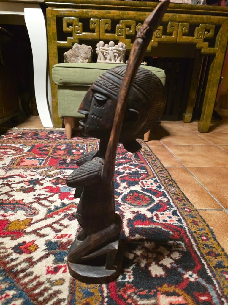 Antiek houtsnijwerk figuur beeld, Muziek en Instrumenten, Ophalen of Verzenden