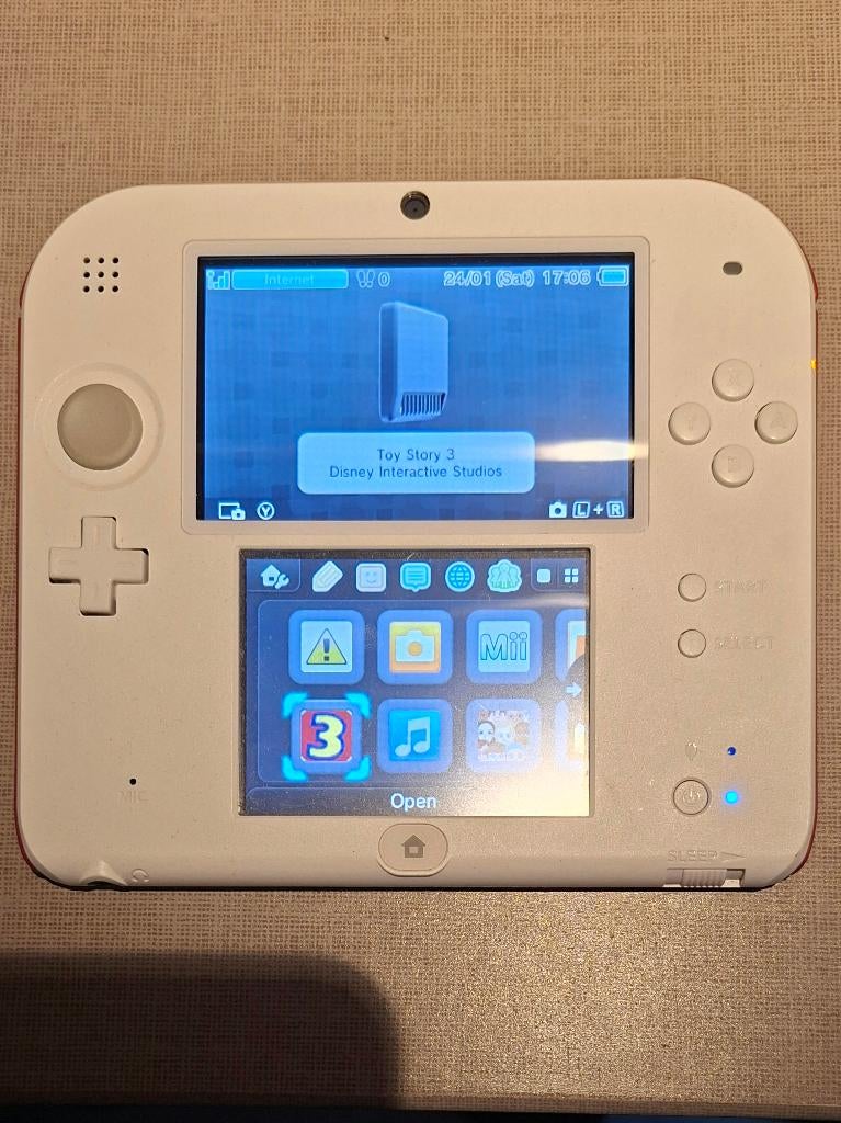 Nintendo 2DS console rood wit mario special edition, Spelcomputers en Games, Wit, 2DS, Ophalen of Verzenden, Gebruikt