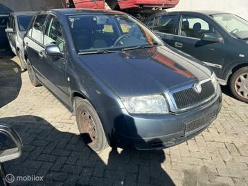 Onderdelen Skoda Fabia 1.4-16V Comfort beschikbaar voor biedingen