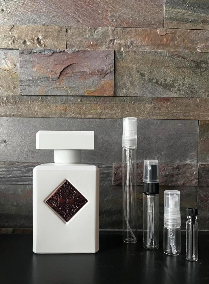 Initio Paragon sample, Sieraden, Tassen en Uiterlijk, Uiterlijk | Parfum, Zo goed als nieuw, Ophalen of Verzenden