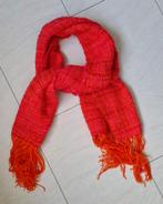 Prachtige sjaal roze/oranje/rood met franjes, Kleding | Dames, Ophalen of Verzenden, Zo goed als nieuw, One size fits all