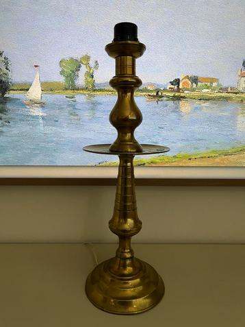 Grote vintage Marokkaanse messing lamp / tafellamp beschikbaar voor biedingen