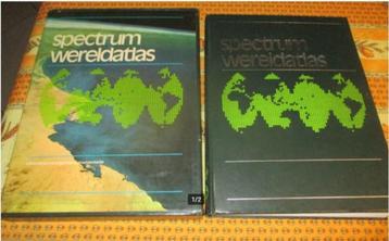 Mooi Supergrote Atlas van Spectrum beschikbaar voor biedingen