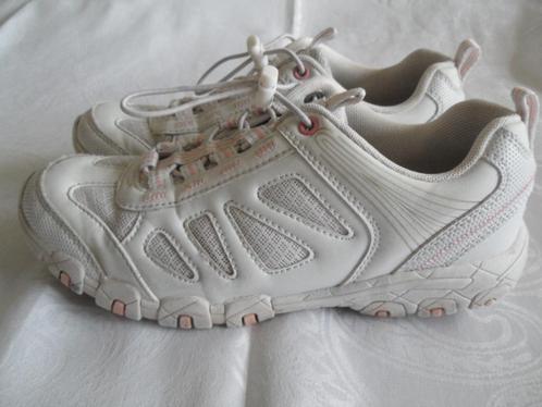 Graceland sneaker schoen wit lichtroze mt 37, Kinderen en Baby's, Kinderkleding | Schoenen en Sokken, Gebruikt, Schoenen, Meisje
