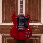 Gibson SG Cherry 2011, Muziek en Instrumenten, Snaarinstrumenten | Gitaren | Elektrisch, Solid body, Gibson, Zo goed als nieuw