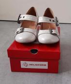 NIEUWE Helioform SCHOENEN maat 40. Ivoor glansje, Schoenen met lage hakken, Overige kleuren, Nieuw, Ophalen of Verzenden