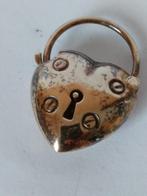 goud-op-zilver HANGER of slot, hart-vormig, 2,7 cm lang, Sieraden, Tassen en Uiterlijk, Antieke sieraden, Ophalen of Verzenden
