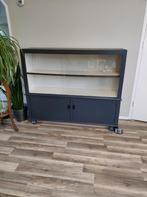 Grijze vitrinekast schoolkast, Ophalen, Gebruikt