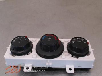 Airco bedieningspaneel van een Renault Master beschikbaar voor biedingen