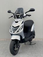 PIAGGIO ZIP 3V | FULL OPTION | IGET, Ophalen, Zo goed als nieuw, Zip