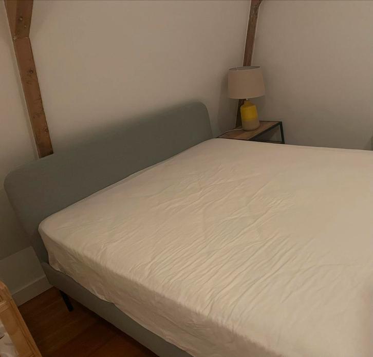 Ikea SLATTUM bedframe 140x200 + optioneel matras, Huis en Inrichting, Slaapkamer | Bedden, Zo goed als nieuw, Tweepersoons, 140 cm