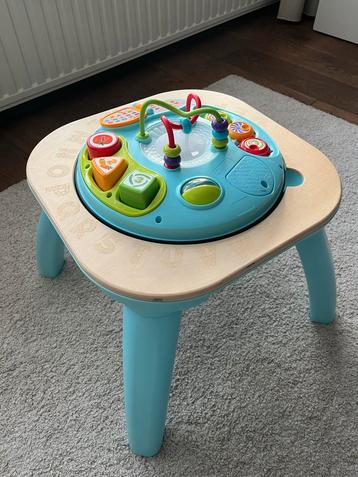 Vtech Draai en Leer Tafel beschikbaar voor biedingen