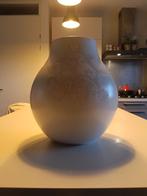 De witte Hella Jongerius jongsberg vaas ikea, Huis en Inrichting, Ophalen, Zo goed als nieuw, Wit, Minder dan 50 cm