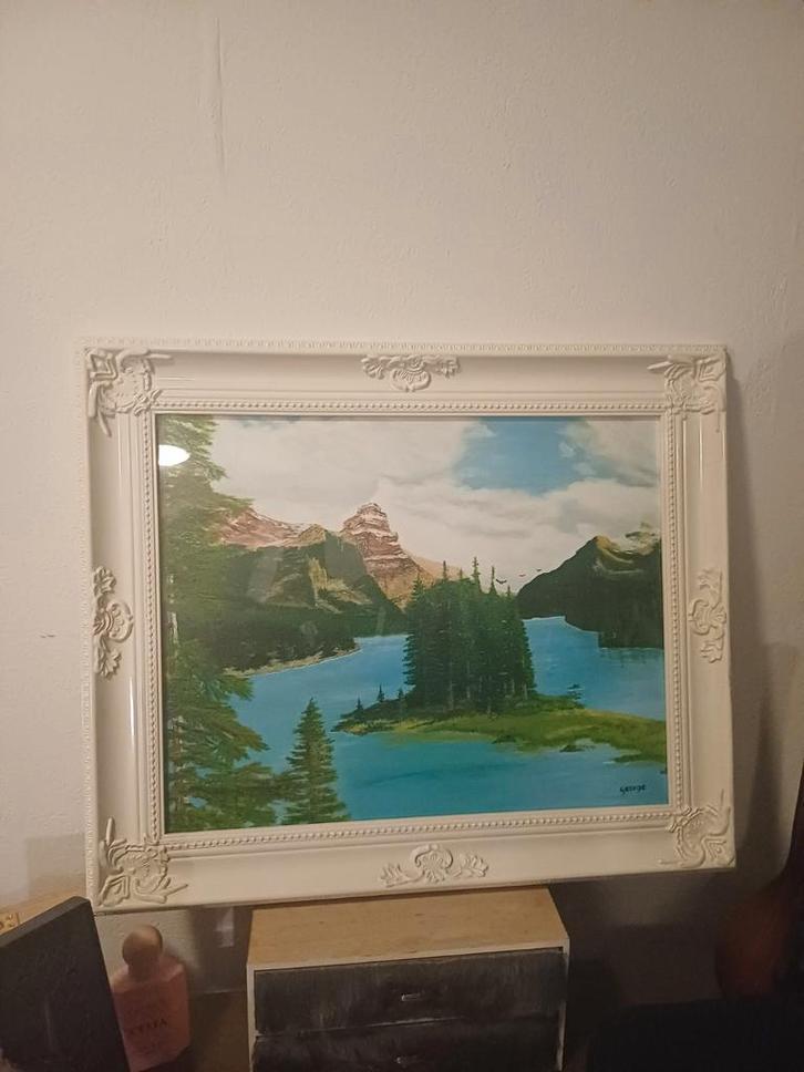 Schilderij van berglandschap met meer, Antiek en Kunst, Kunst | Schilderijen | Klassiek, Ophalen of Verzenden